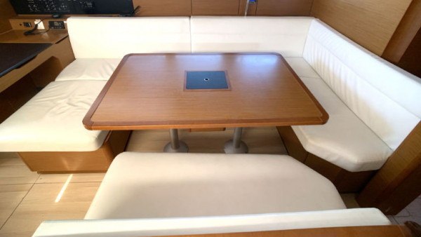 YachtABC - Elsa - Croatia - Sun Odyssey 519 - 5 + 1 cab.